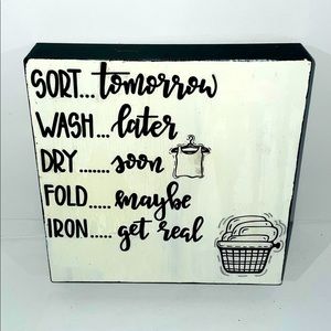 Farmhouse Laundry Sign Small